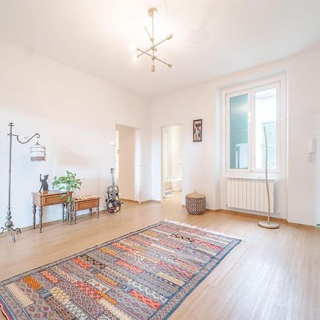 Bright Apartment A Few Steps From Via Garibaldi Génova Exterior foto